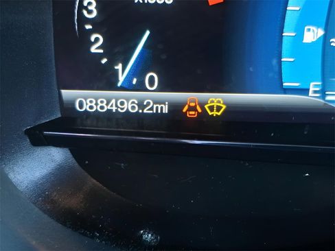 Used 2017 Ford Explorer Limited image 74