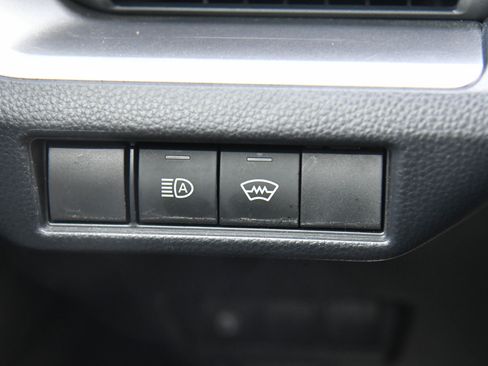 Used 2024 Toyota Prius LE image 31