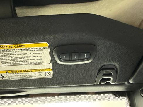 Used 2024 Jeep Wrangler Unlimited Rubicon w/ Technology Group AWD/4WD image 20