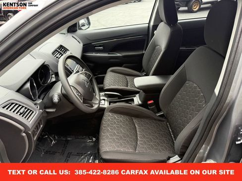 Used 2025 Mitsubishi Outlander Sport AWD image 28