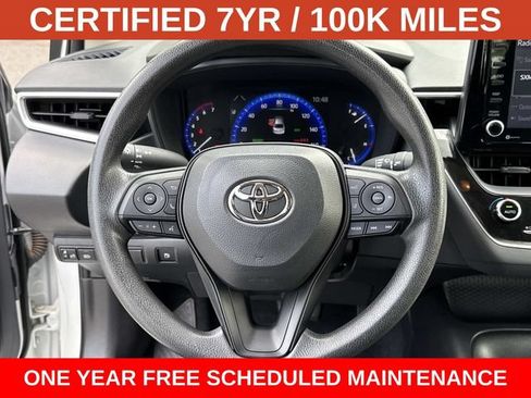 Used 2022 Toyota Corolla LE FWD image 16