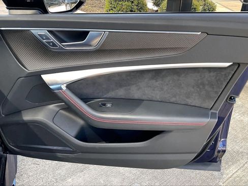 Used 2021 Audi RS 6 image 20