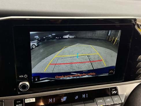 Used 2025 Toyota Camry LE image 23