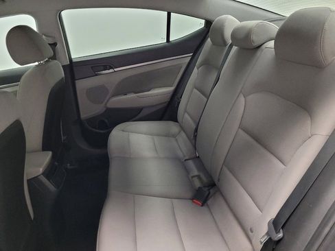 Used 2018 Hyundai Elantra SEL image 18