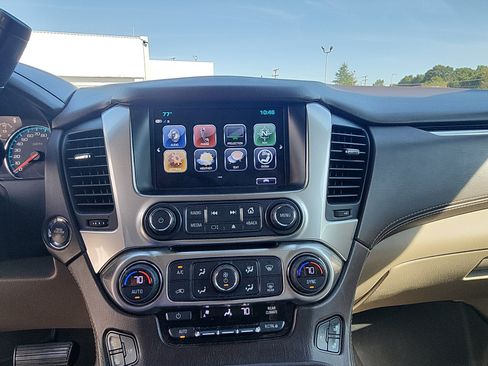 Used 2017 Chevrolet Tahoe Premier AWD/4WD image 14