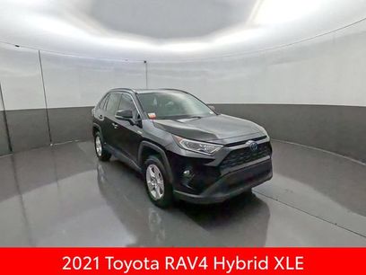 Used 2021 Toyota RAV4 XLE w/ Convenience Package