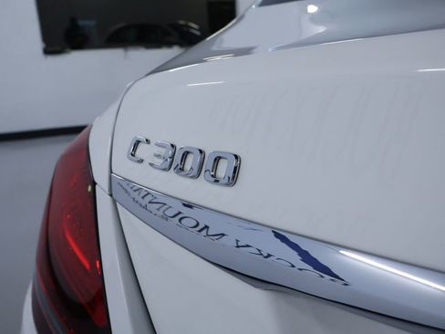 Used 2021 Mercedes-Benz C 300 4MATIC Sedan w/ Premium Package image 10