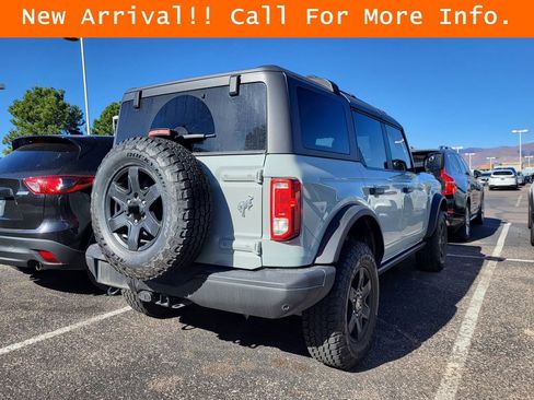 Used 2023 Ford Bronco Black Diamond AWD/4WD image 4