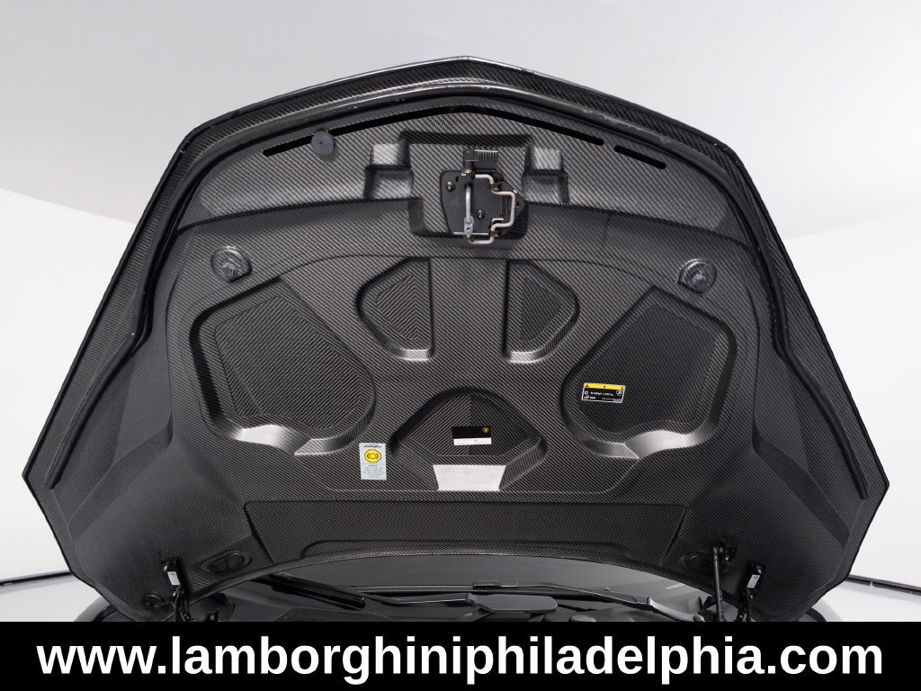 Used 2024 Lamborghini Revuelto AWD/4WD image 53