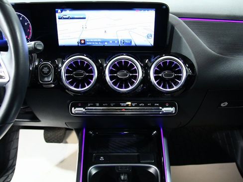 Used 2025 Mercedes-Benz GLA 250 GLA 250 image 21