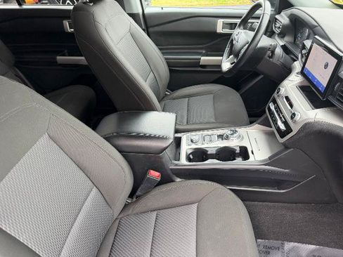 Certified 2023 Ford Explorer XLT AWD/4WD image 15