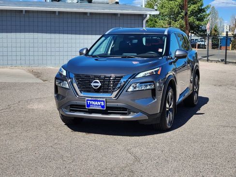 Certified 2023 Nissan Rogue SL w/ SL Premium Package AWD/4WD image 3