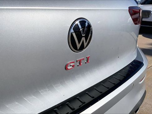 New 2026 Volkswagen GTI SE FWD image 9