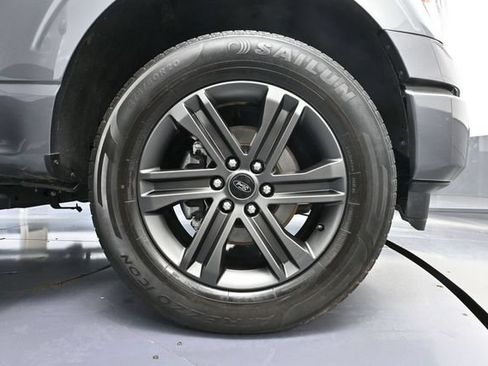 Used 2022 Ford F150 Lariat w/ Equipment Group 502A High AWD/4WD image 18