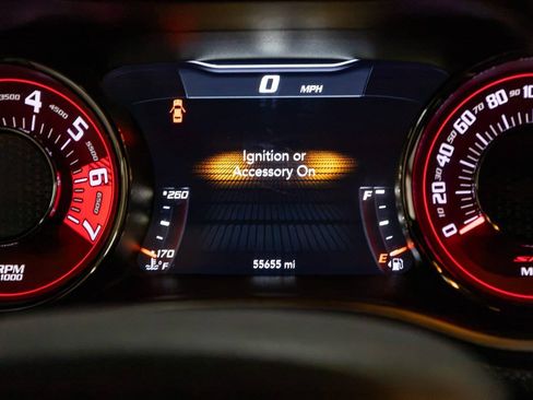 Used 2016 Dodge Challenger SRT Hellcat RWD image 13