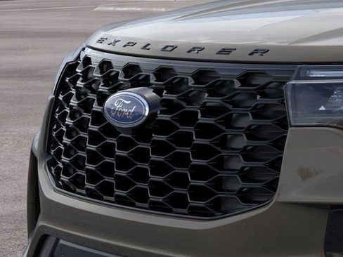 New 2026 Ford Explorer ST-Line AWD/4WD image 17