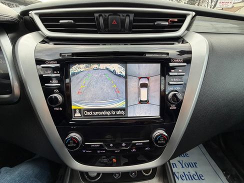 Used 2015 Nissan Murano Platinum w/ Platinum Technology Package AWD/4WD image 13