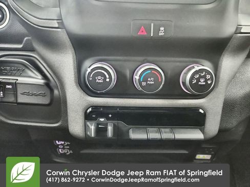 Used 2024 RAM 2500 Tradesman w/ Chrome Appearance Group image 26