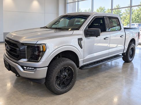 Used 2021 Ford F150 XLT w/ Equipment Group 302A High AWD/4WD image 1