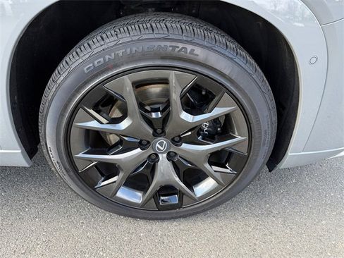 Used 2026 Lexus TX 500h AWD w/ Technology Package image 16