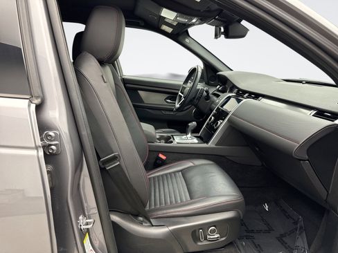 Used 2023 Land Rover Discovery Sport SE R-Dynamic image 19