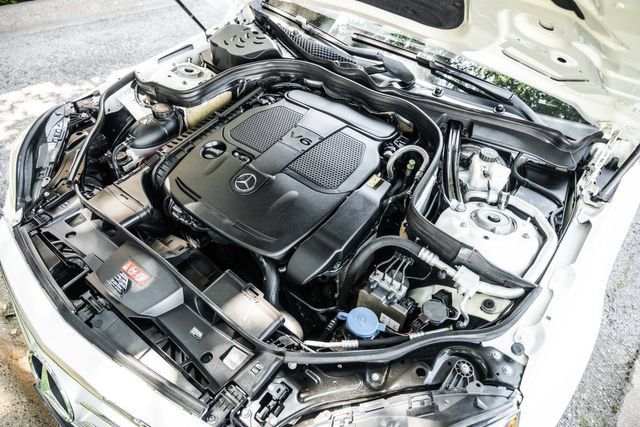 Used 2015 Mercedes-Benz E 350 4MATIC Wagon image 27