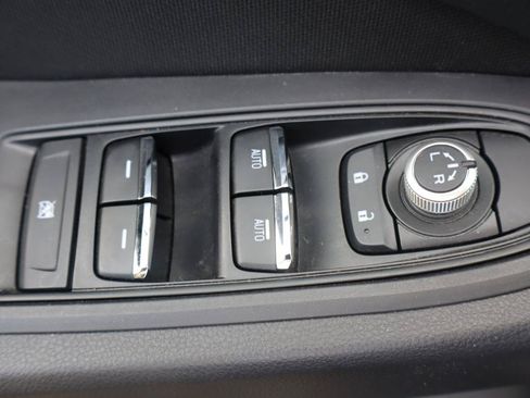 Used 2023 Subaru Ascent Premium w/ Convenience Package AWD/4WD image 16