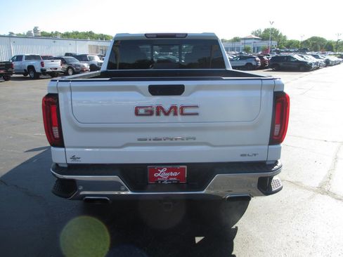 Used 2023 GMC Sierra 1500 SLT w/ SLT Premium Plus Package AWD/4WD image 7