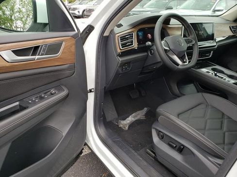New 2026 Volkswagen Atlas SE AWD/4WD image 6