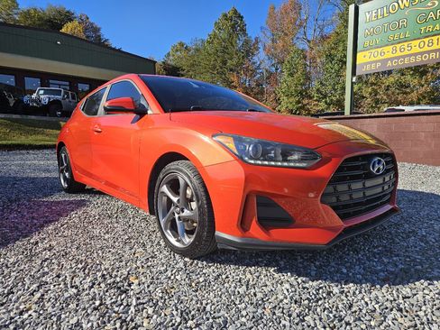Used 2019 Hyundai Veloster 2.0 image 2