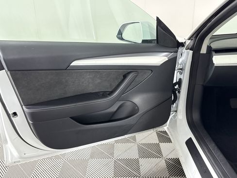 Used 2023 Tesla Model 3 Standard Range RWD image 20