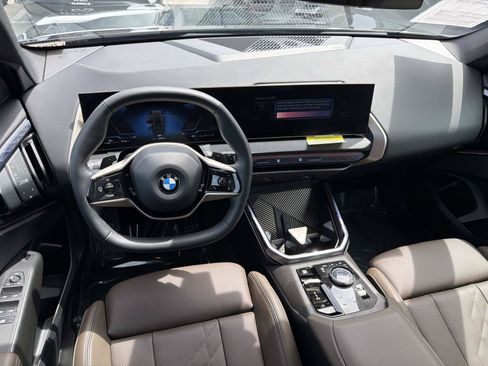 Used 2025 BMW X3 xDrive30i w/ Convenience Package AWD/4WD image 8