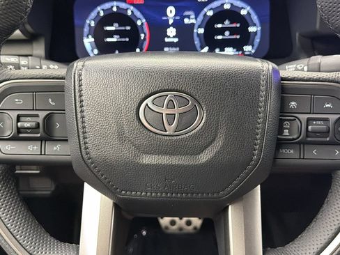 Used 2026 Toyota Tacoma TRD Sport AWD/4WD image 27