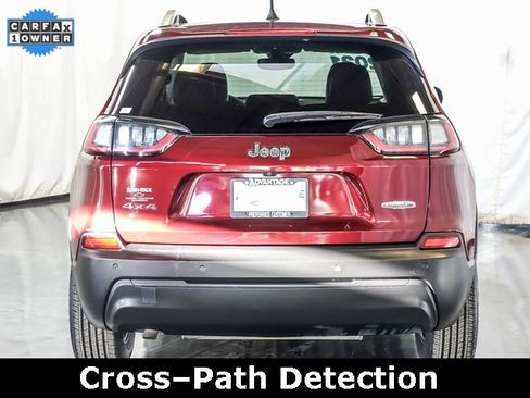 Used 2021 Jeep Cherokee Latitude Plus image 8