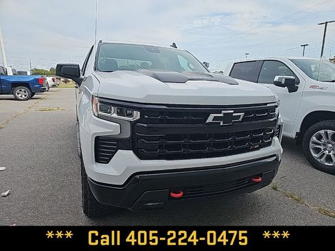 Used 2024 Chevrolet Silverado 1500 LT Trail Boss w/ Protection Package AWD/4WD image 6