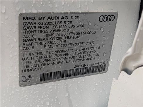 Used 2024 Audi Q3 2.0T Premium image 25