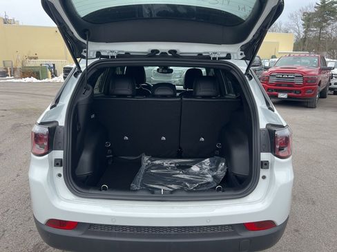 New 2026 Jeep Compass Limited image 16