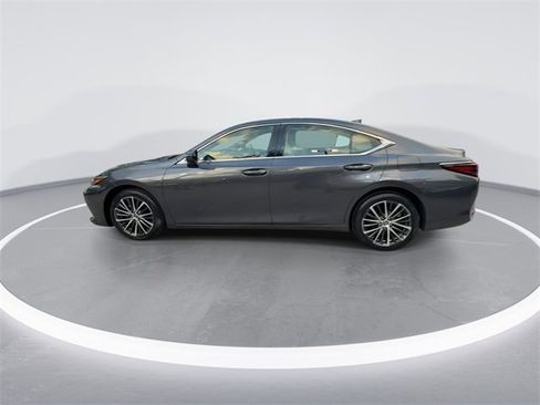 Used 2023 Lexus ES 250 w/ Premium Package image 5