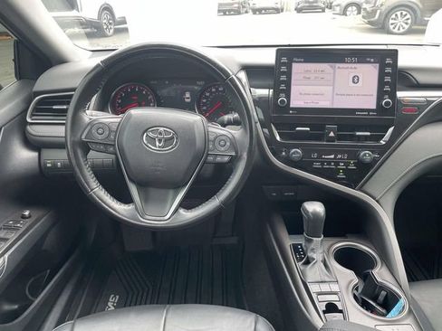 Used 2023 Toyota Camry XSE FWD image 11