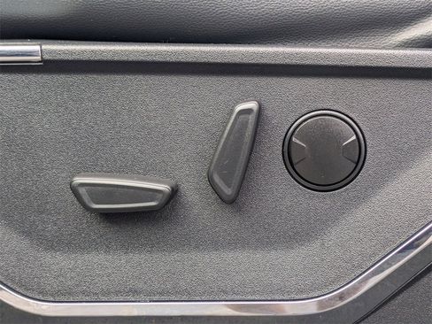 Used 2024 Ford F250 Lariat image 22