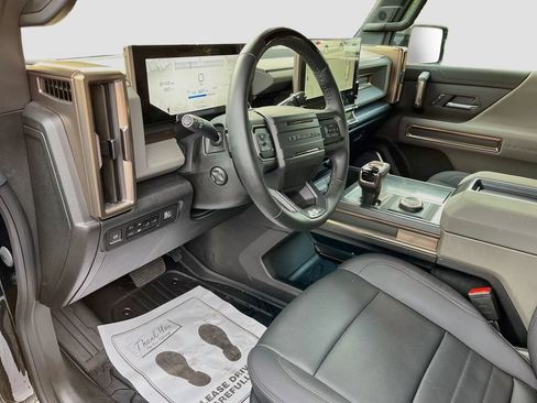 Used 2025 GMC Hummer EV 2X AWD/4WD image 16