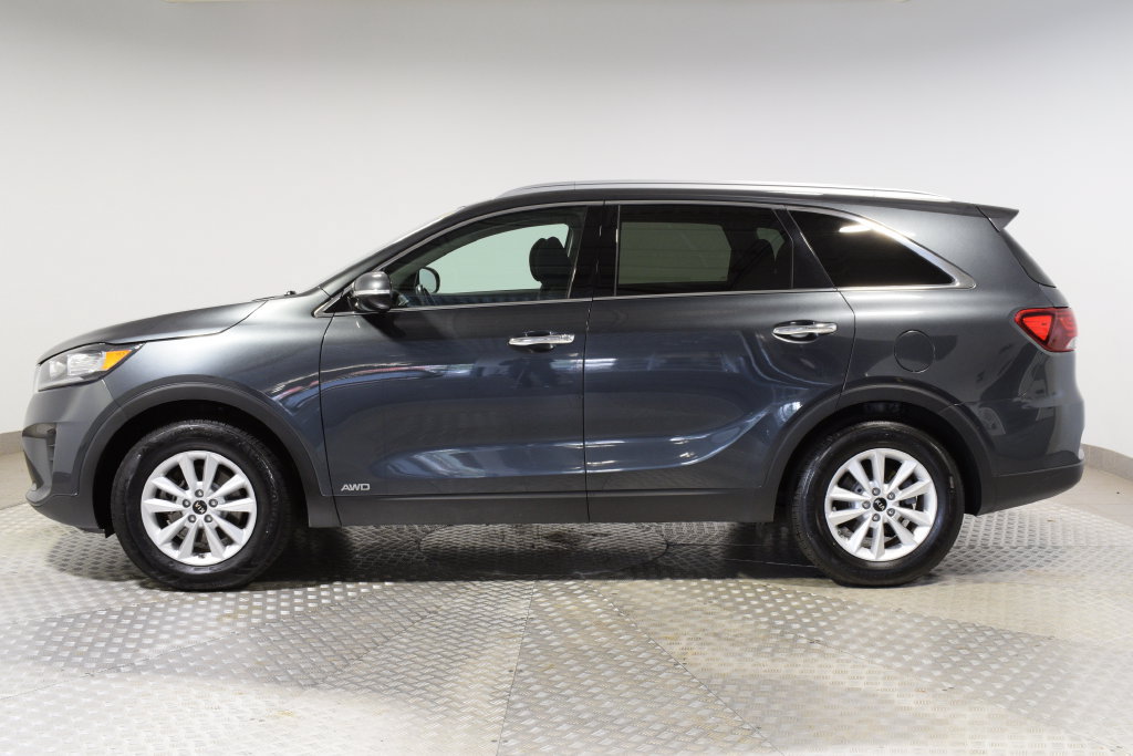 Used 2020 Kia Sorento LX w/ LX I4 Convenience Package AWD/4WD image 8