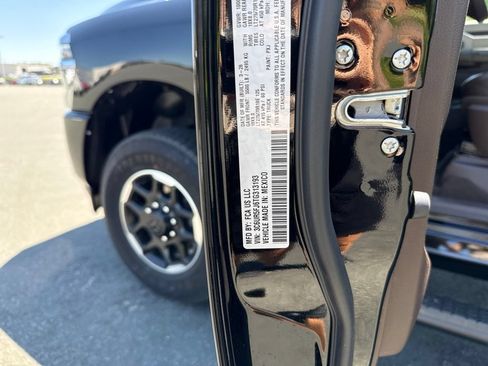New 2026 RAM 2500 Laramie w/ Towing Technology Group AWD/4WD image 41