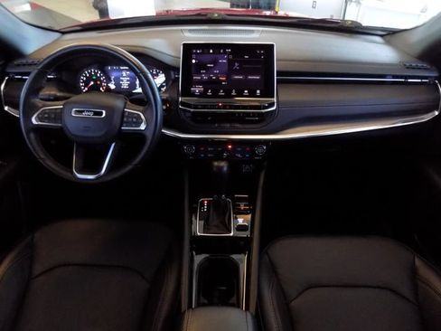 Certified 2022 Jeep Compass Limited AWD/4WD image 16