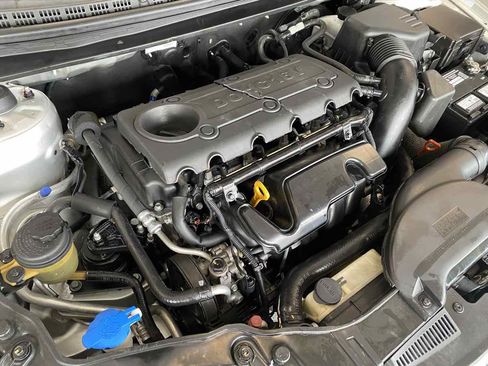 Used 2010 Kia Forte EX FWD image 26