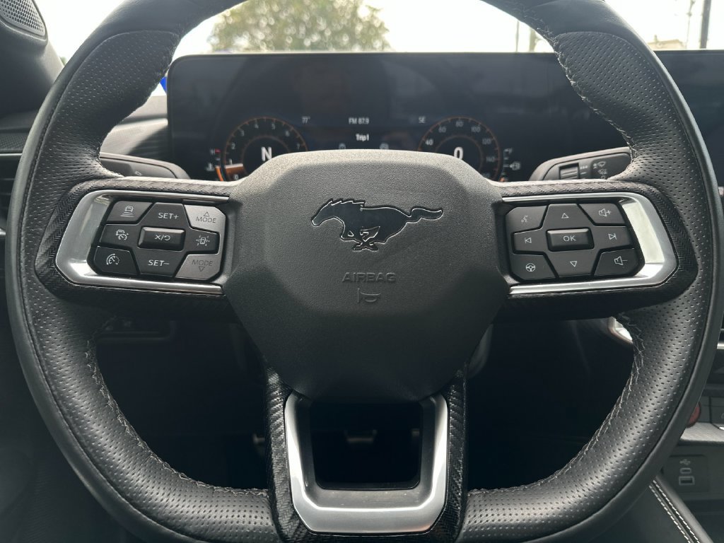 Used 2025 Ford Mustang GT Premium RWD image 22