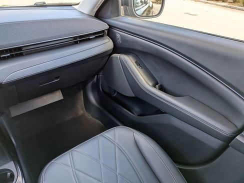 Used 2024 Ford Mustang Mach-E Select image 20