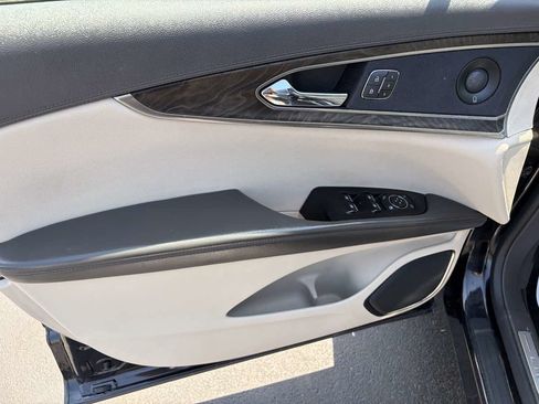 Used 2019 Lincoln Nautilus Reserve AWD/4WD image 17