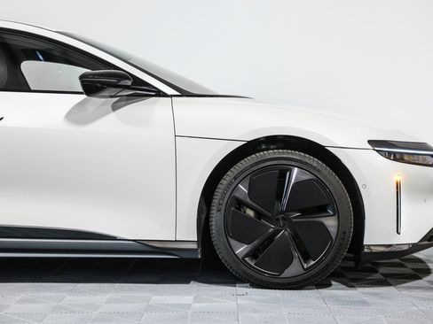 Used 2024 Lucid Air Pure image 3