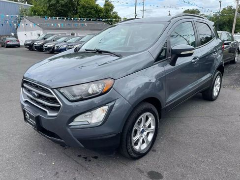 Used 2018 Ford EcoSport SE w/ SE Convenience Package image 3
